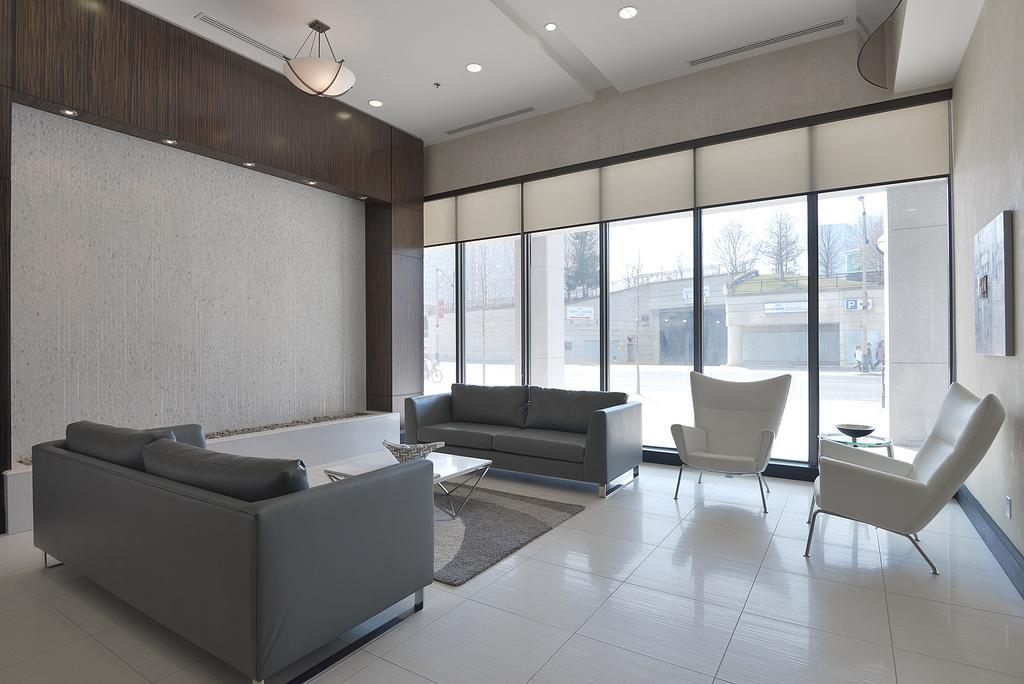 Napa Furnished Suites At Cn Tower & Maple Leaf Square Toronto Pokój zdjęcie