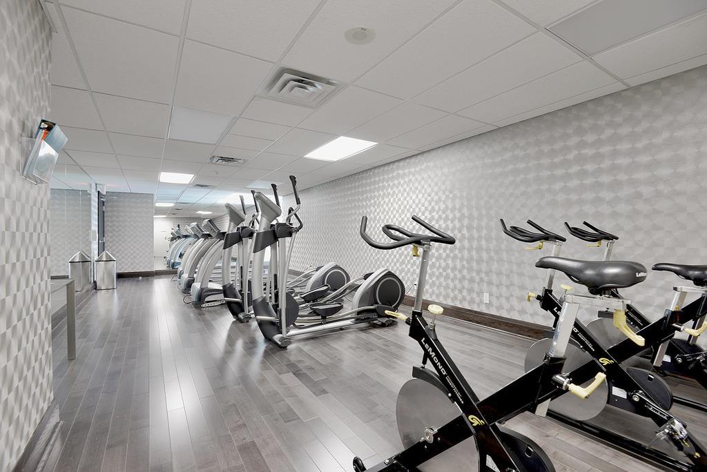 Napa Furnished Suites At Cn Tower & Maple Leaf Square Toronto Pokój zdjęcie