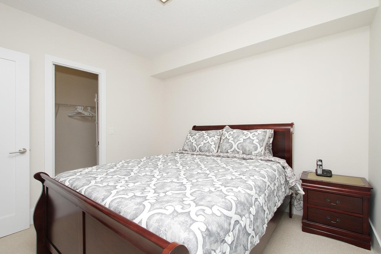 Napa Furnished Suites At Cn Tower & Maple Leaf Square Toronto Zewnętrze zdjęcie