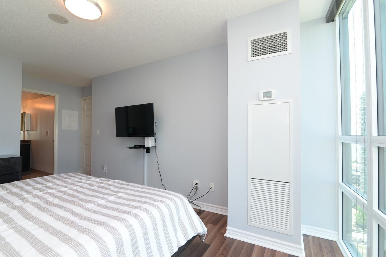 Napa Furnished Suites At Cn Tower & Maple Leaf Square Toronto Zewnętrze zdjęcie