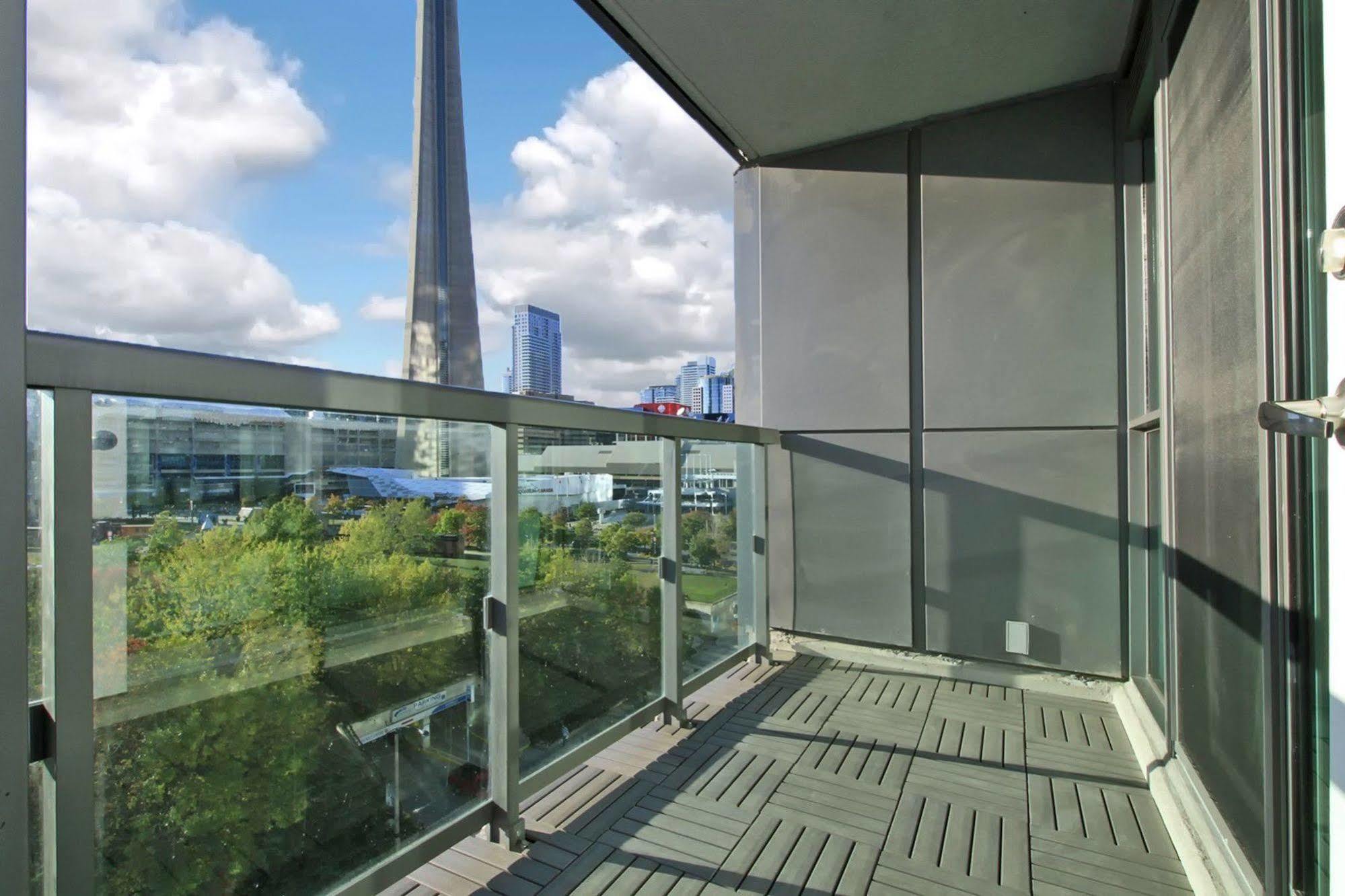 Napa Furnished Suites At Cn Tower & Maple Leaf Square Toronto Zewnętrze zdjęcie