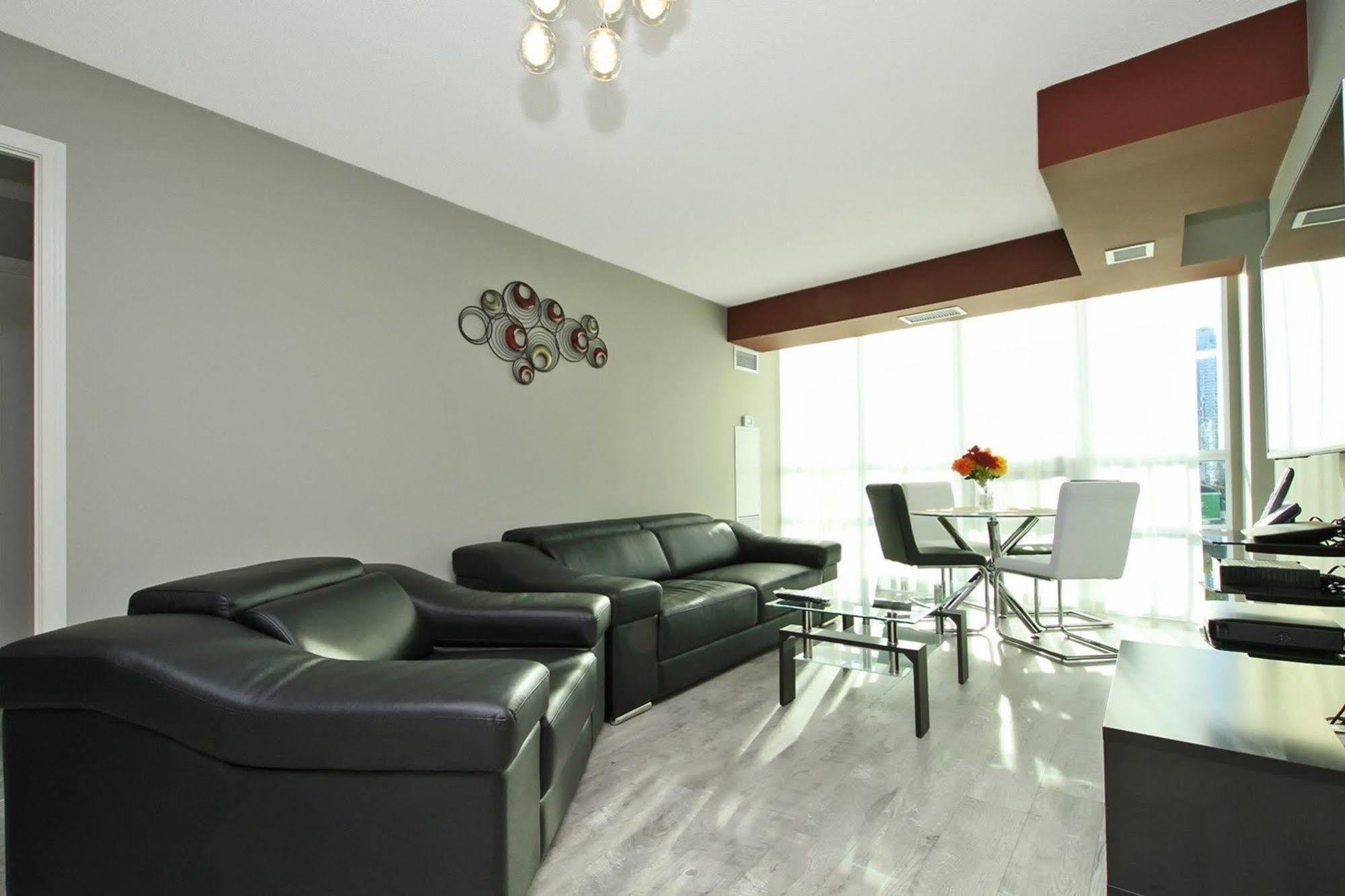 Napa Furnished Suites At Cn Tower & Maple Leaf Square Toronto Zewnętrze zdjęcie